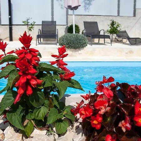 Будинок відпочинку Sunset Azzurro With Heating Pool